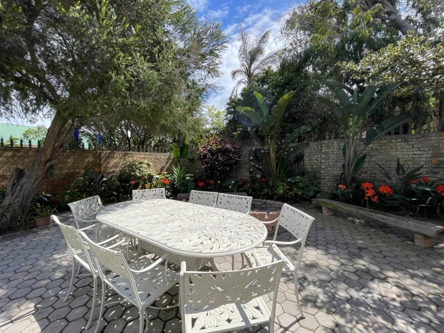 4 Bedroom Property for Sale in Tergniet Western Cape